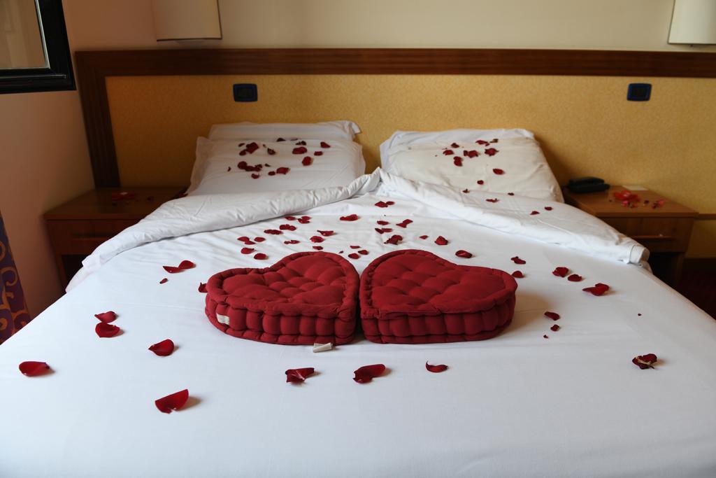 Hotel Italia & Lombardi مونتيفياسكون المظهر الخارجي الصورة