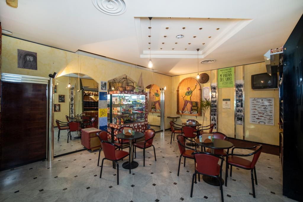 Hotel Italia & Lombardi مونتيفياسكون المظهر الخارجي الصورة